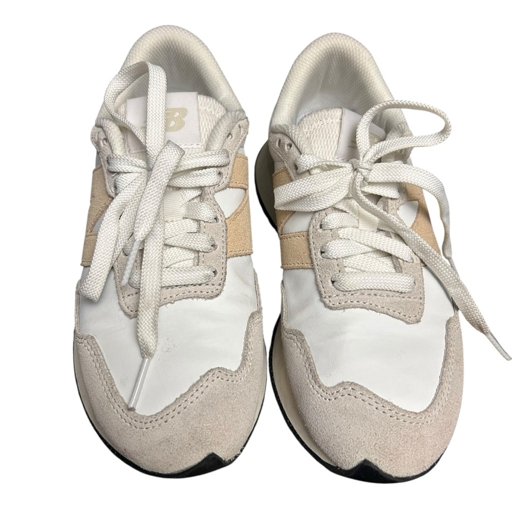New Balance Women's Classic 237 Sneakers - Picture 2 of 10